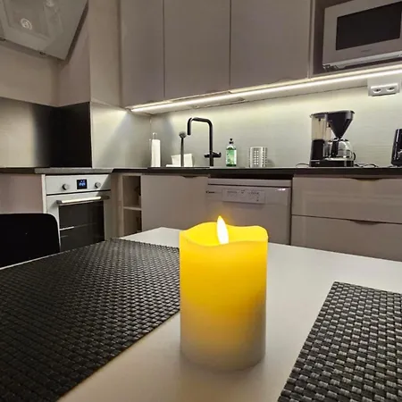 Lägenhet Spacious With Cathedral Views Åbo