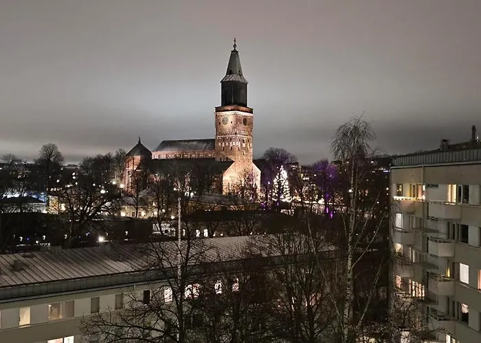 Spacious With Cathedral Views Apartamento